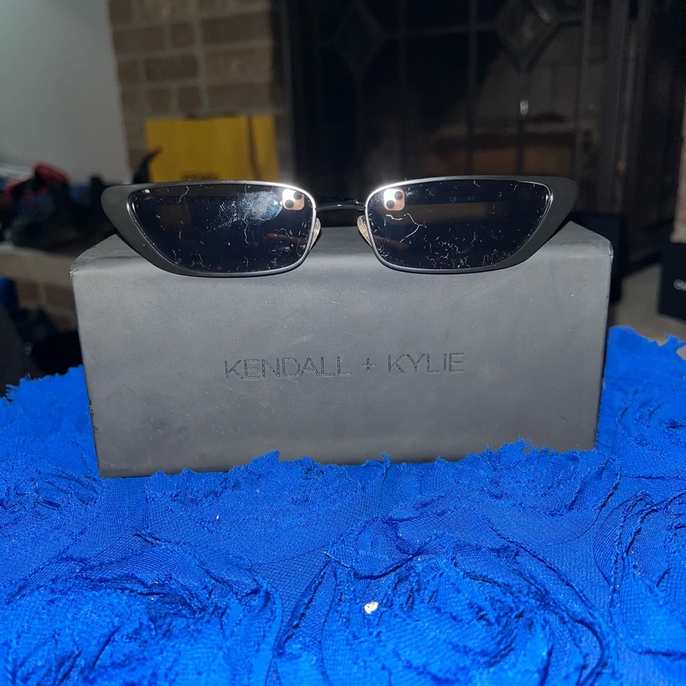 - [ ] Black Kendall & Kyle Authentic - image 1